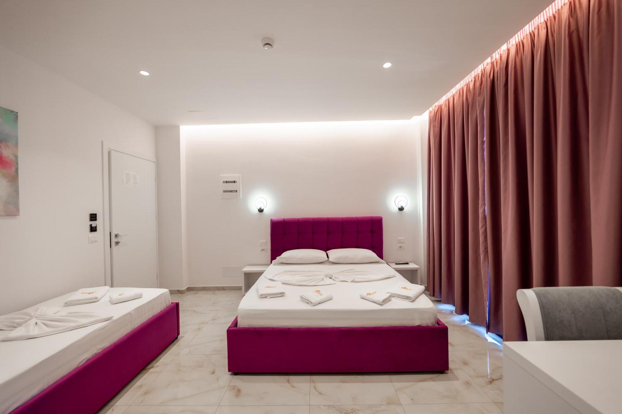 Feniks Hotel كساميل المظهر الخارجي الصورة