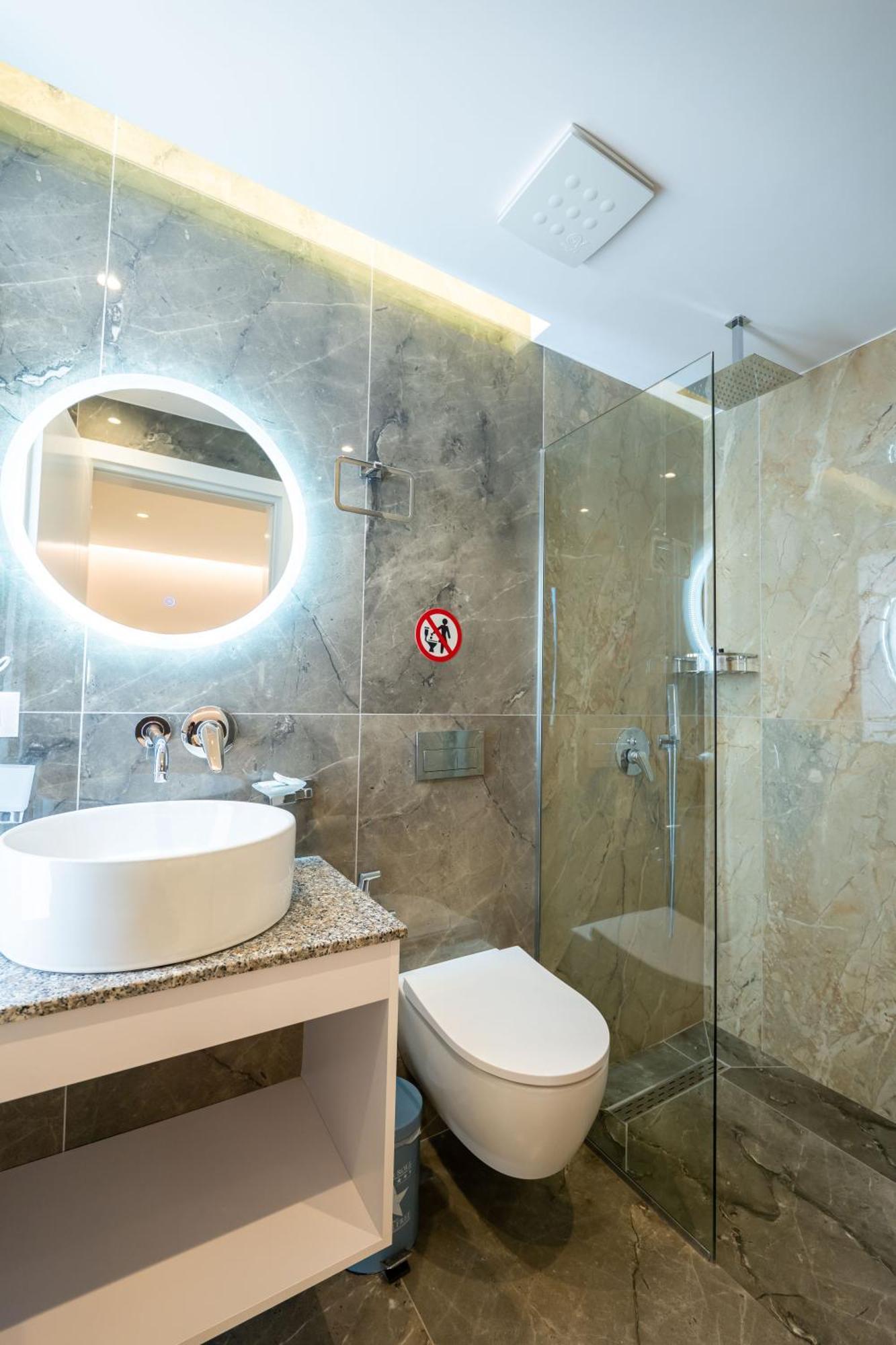 Feniks Hotel كساميل المظهر الخارجي الصورة