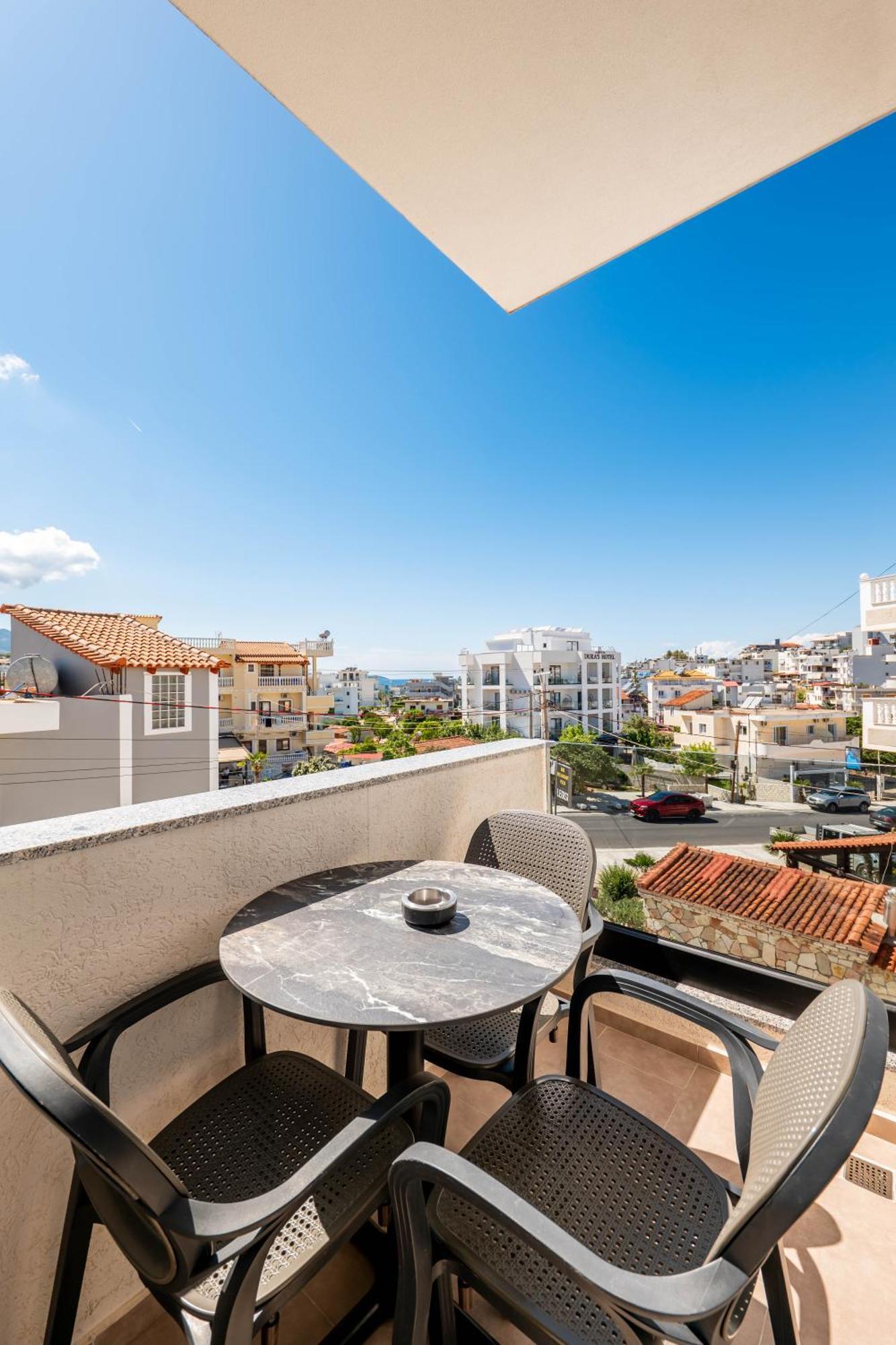 Feniks Hotel كساميل المظهر الخارجي الصورة