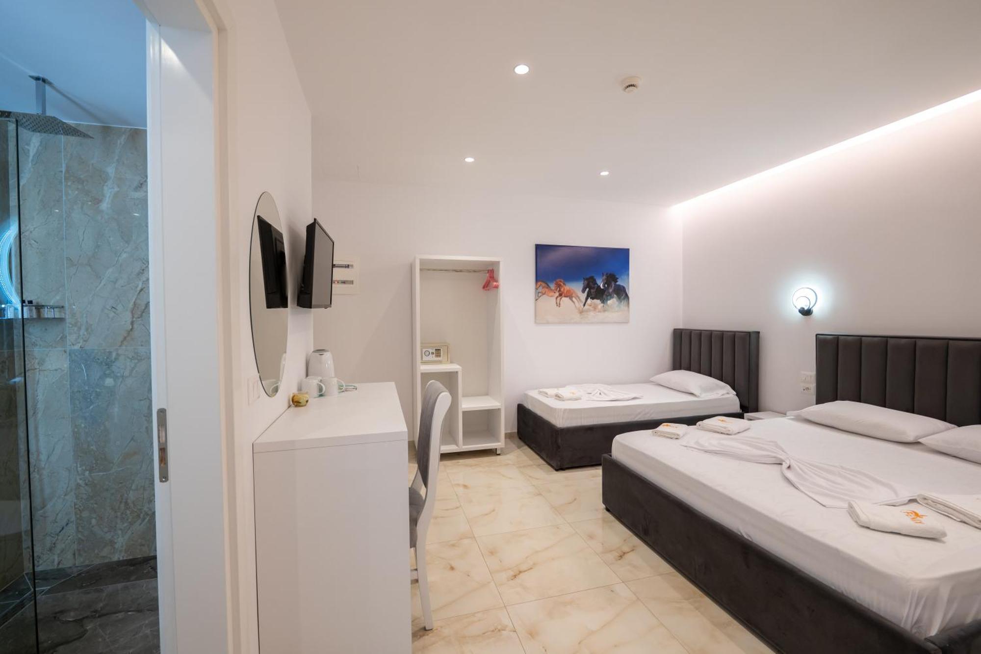 Feniks Hotel كساميل المظهر الخارجي الصورة