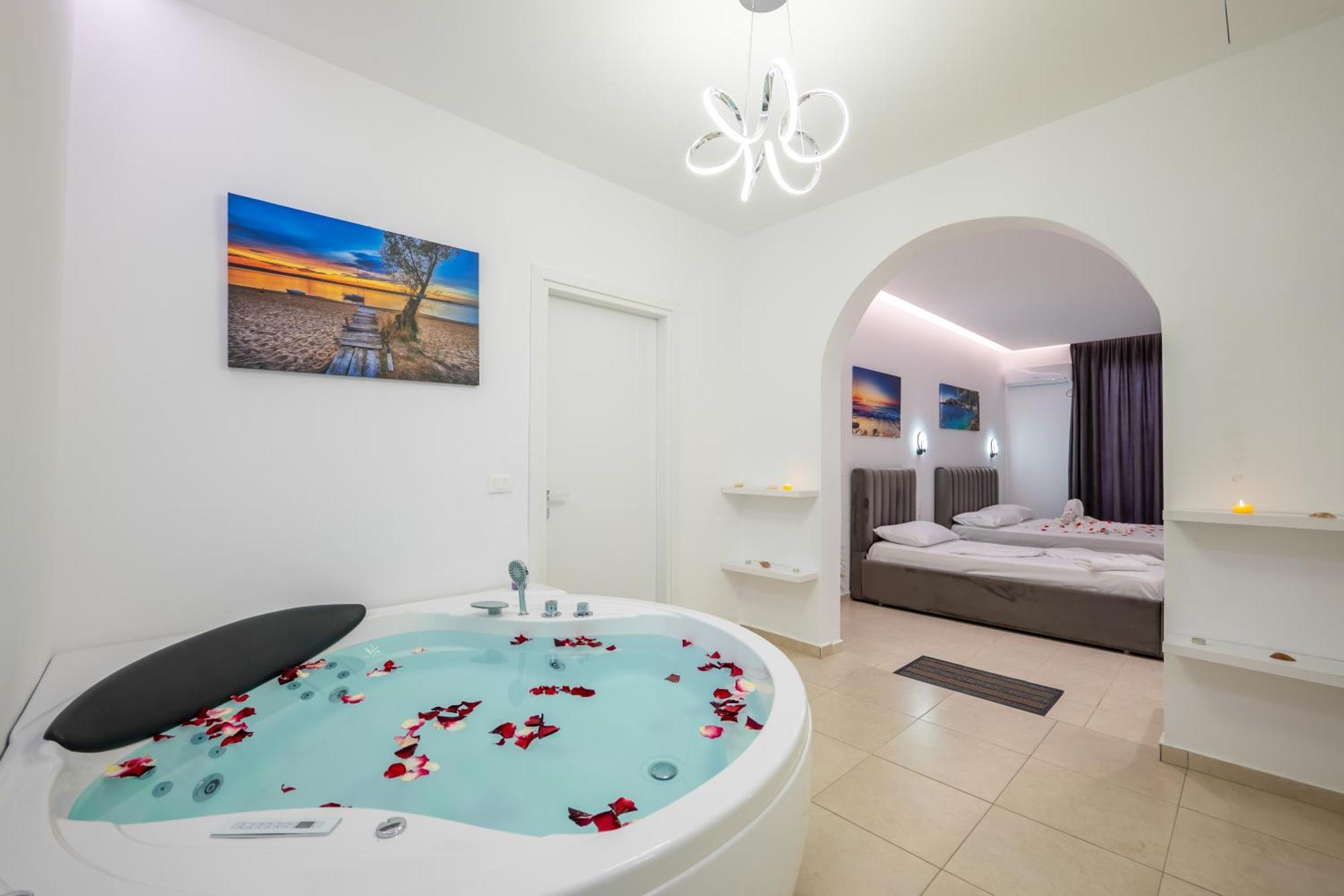 Feniks Hotel كساميل المظهر الخارجي الصورة
